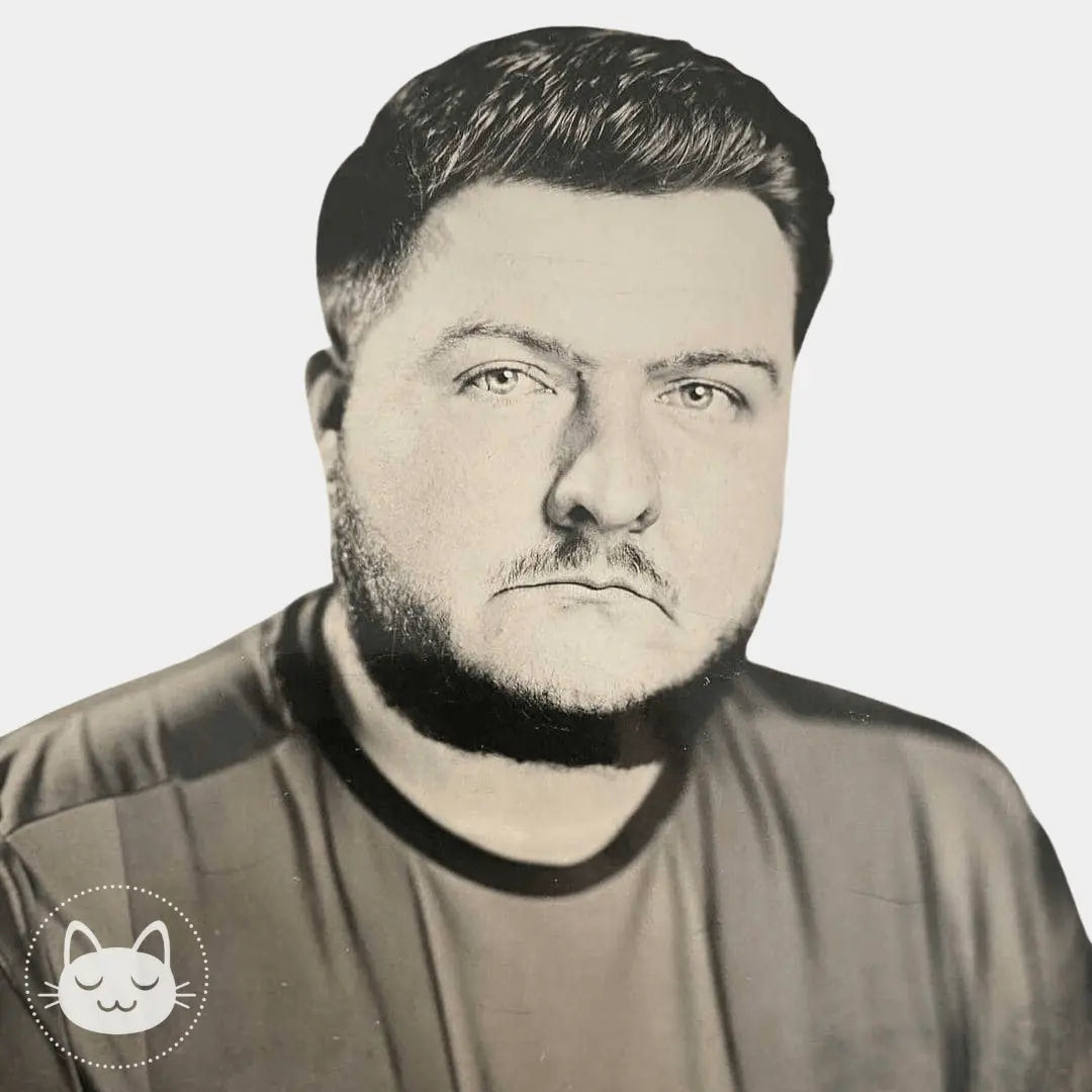 Pierceur-résident-Monsieur-Godon Kawaii Place piercing