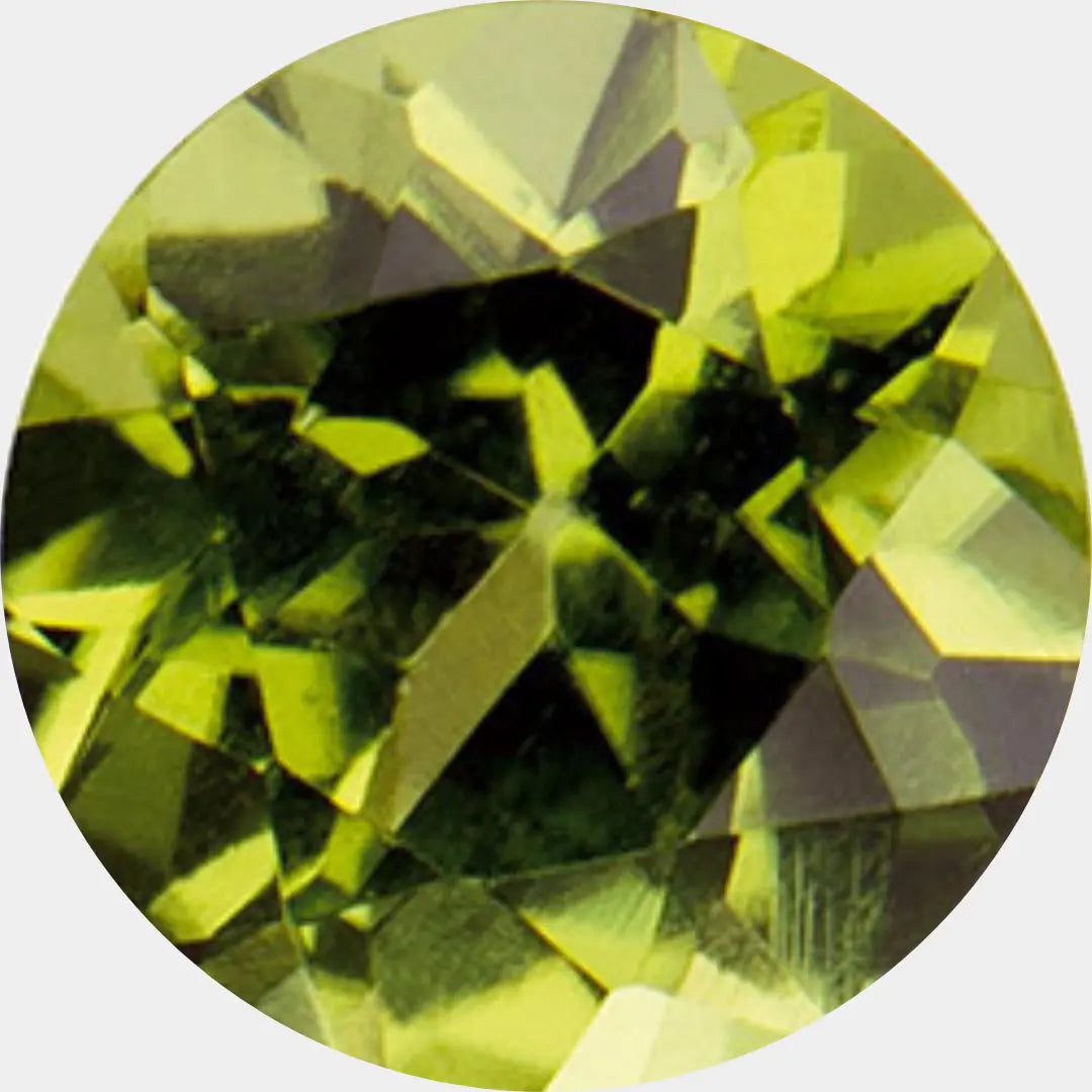 Peridot - Kawaii Place piercing