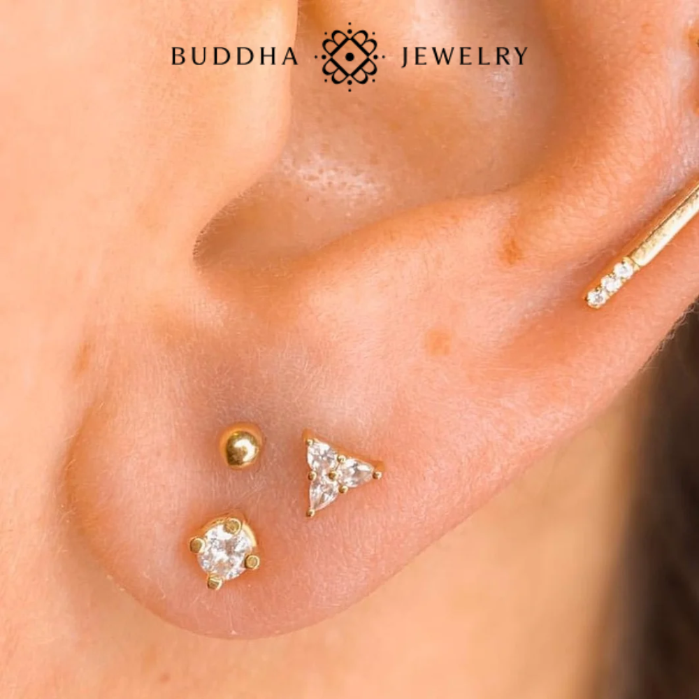 Bijou Buddha Jewelry 3 Little Pears en or 14 carats et zircons blancs porté