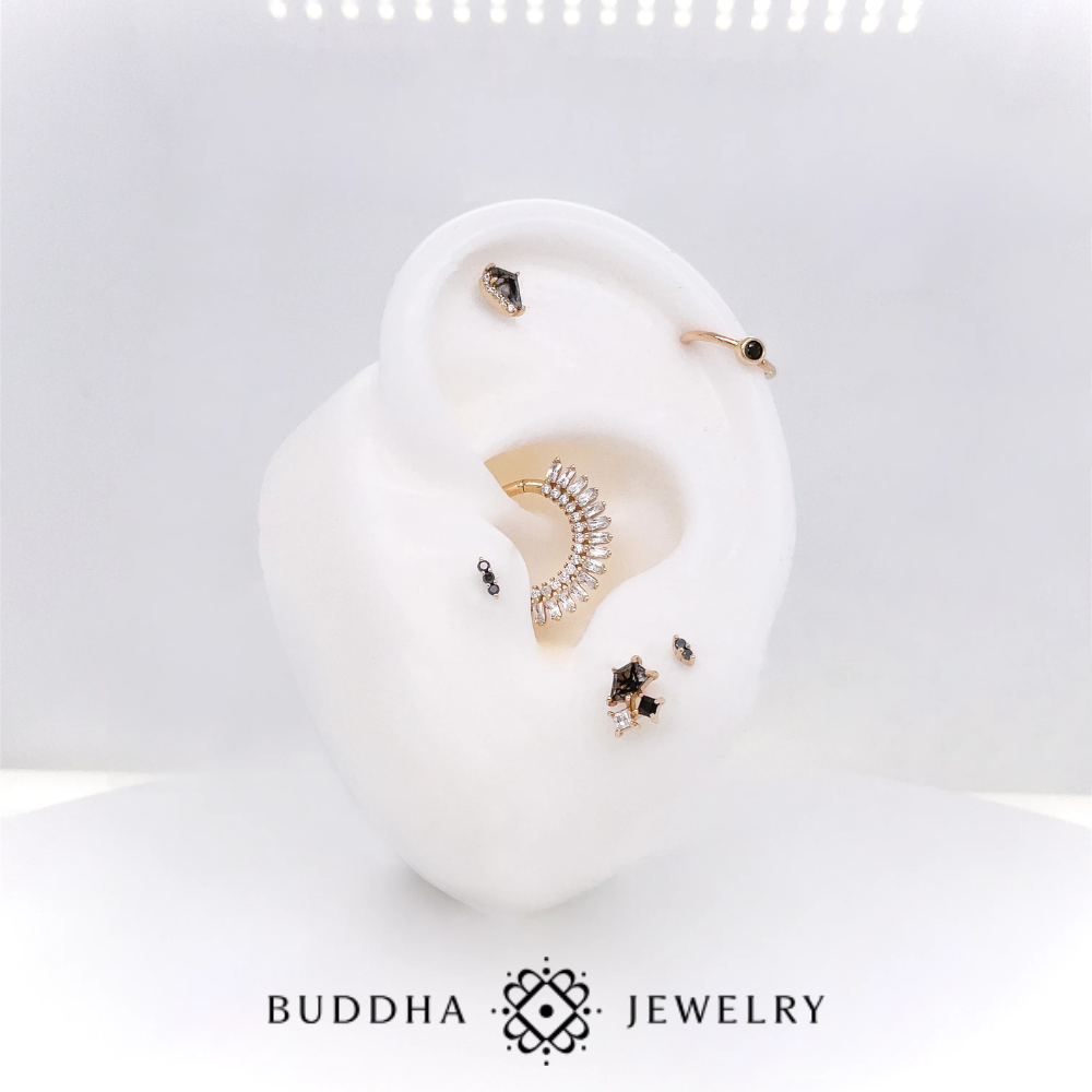 Bijou Mishka 2 Buddha Jewelry avec diamants noirs pour tragus