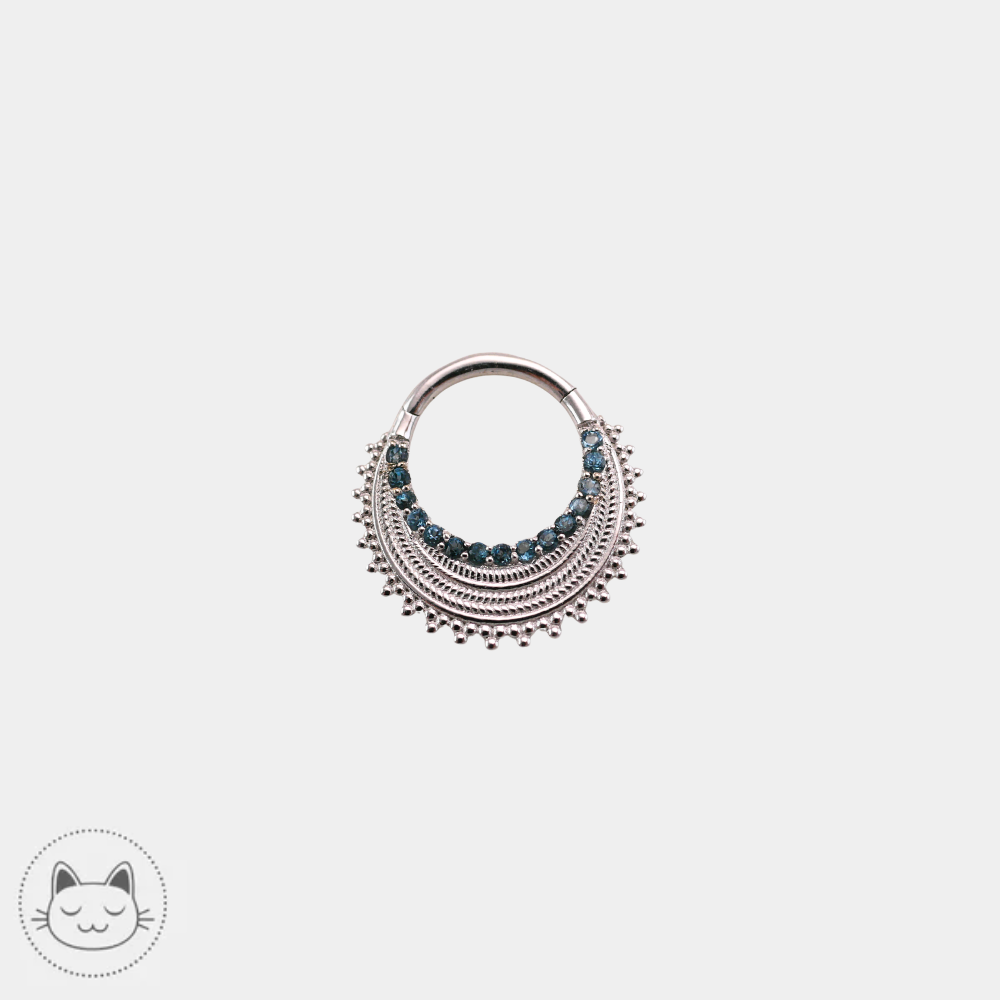 Anneau clicker or blanc 14 carats London blue Topaz Naga