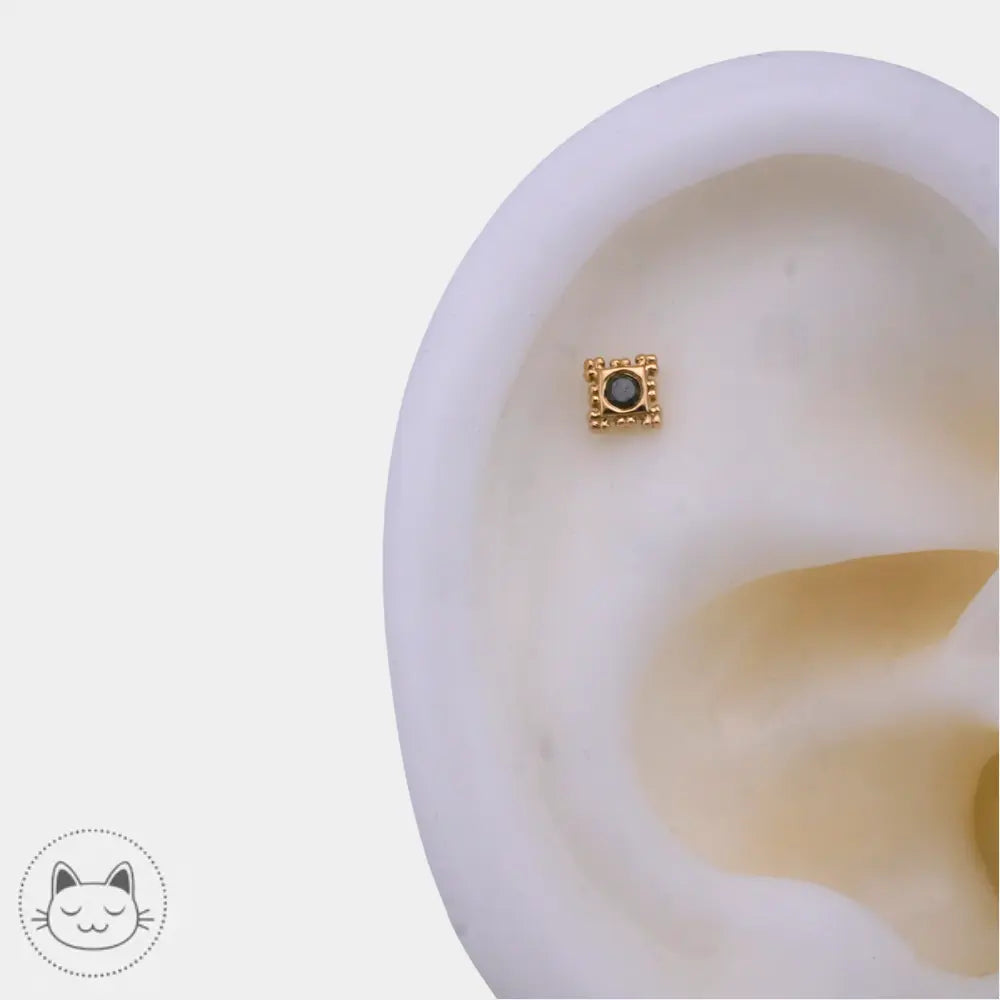 Détail du BVLA Flourish Illusion or 14k et diamant noir