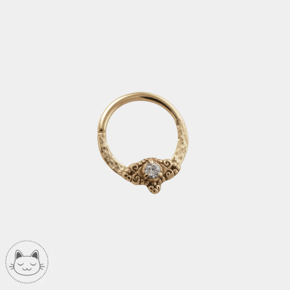 Anneau Sacred Symbols CS2 en or jaune 14 carats pour daith