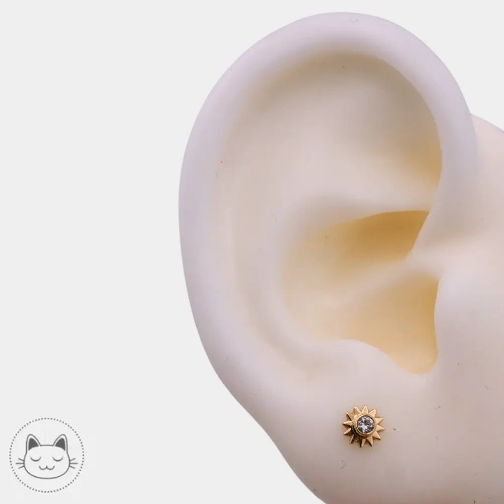 Piercing BVLA modèle Sun or 14k et saphir blanc