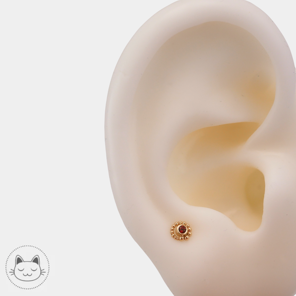 Bijou piercing BVLA grenat rouge en or 14 carats 4mm pour nostril et medusa