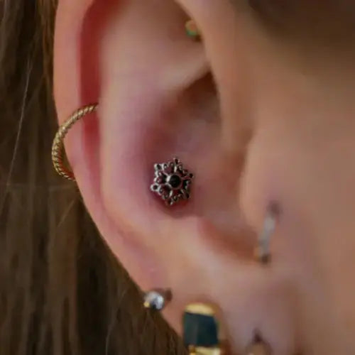 BVLA - Chloe - Or blanc et Onyx. Kawaii Place piercing