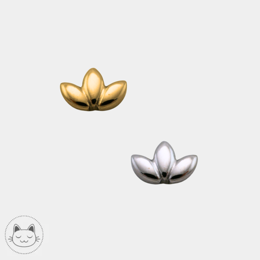 Invictus - Tiny Lotus - Titane Kawaii Place piercing