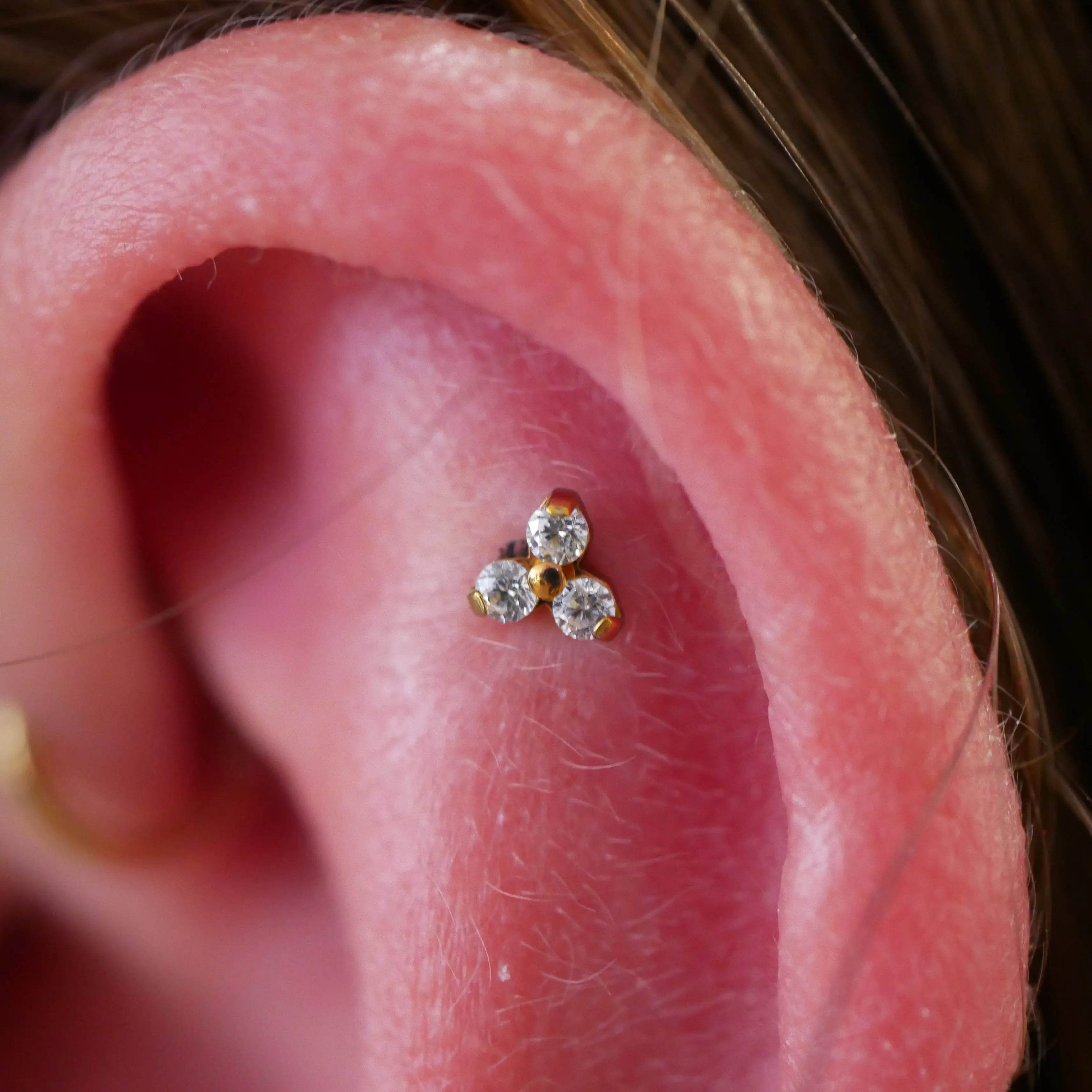 NeoMetal - Trinité - Zircon Blanc Kawaii Place piercing