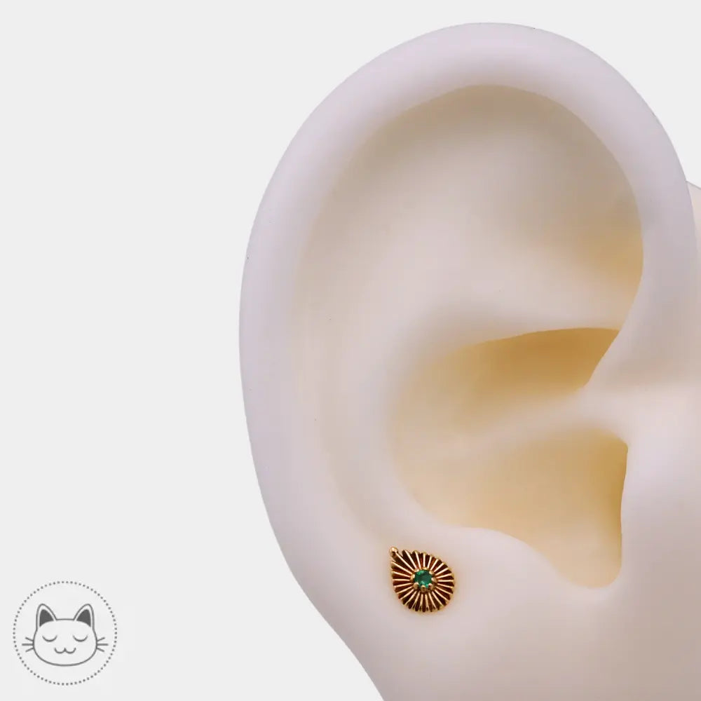Sacred Symbols - D29 - Émeraude Kawaii Place piercing