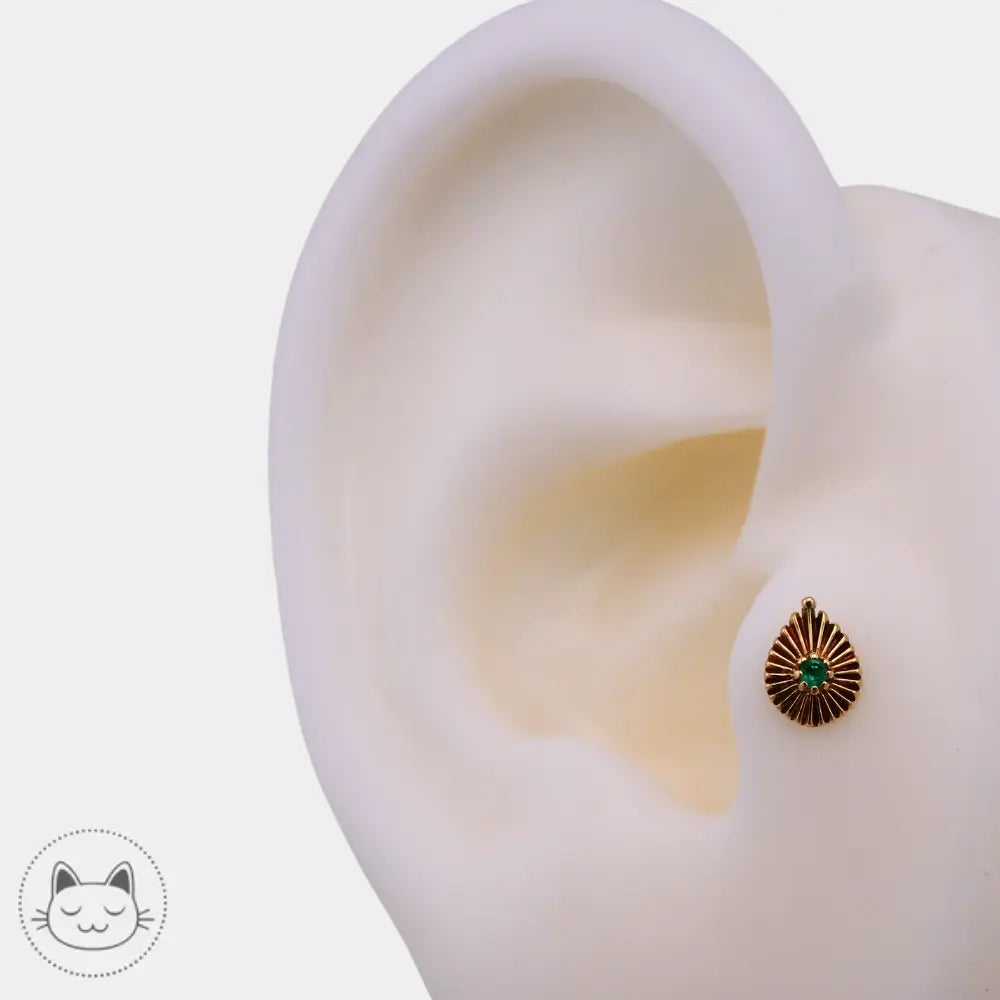 Piercing émeraude or 14k Sacred Symbols