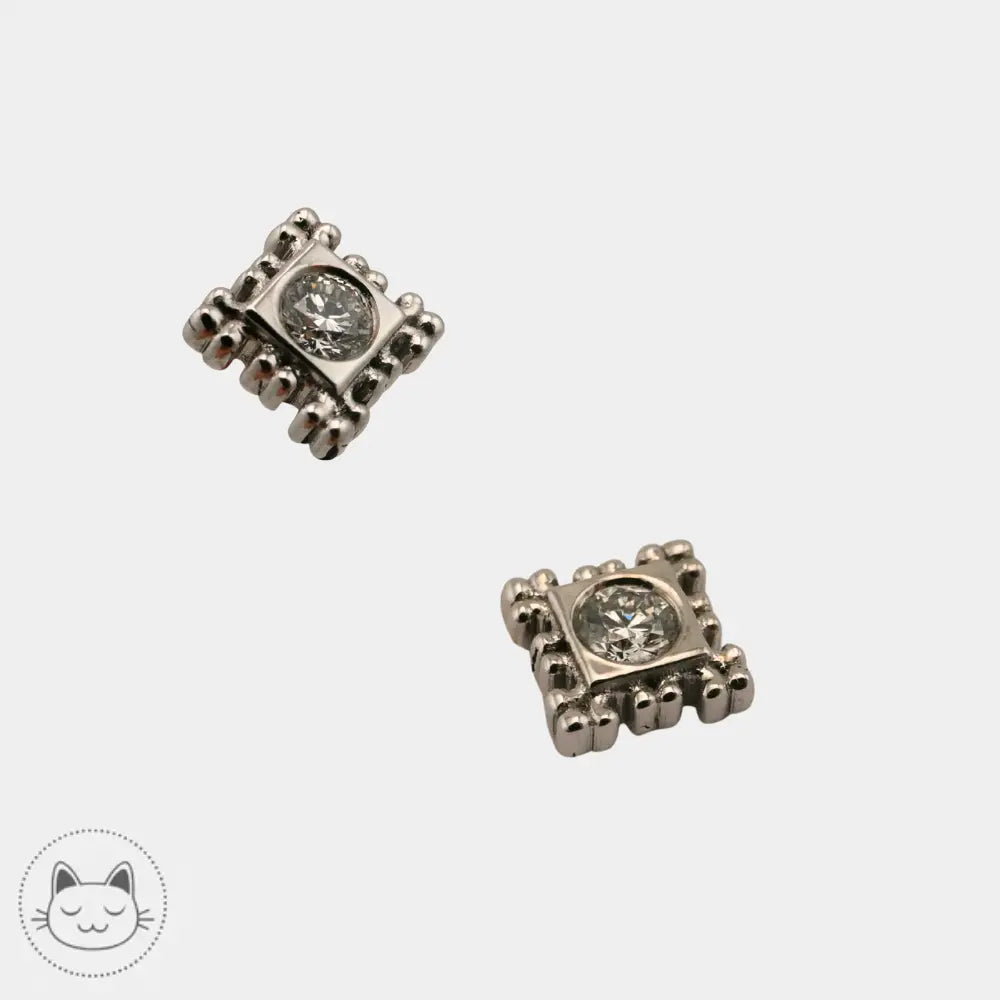 BVLA - Flourish Illusion - Diamant blanc Kawaii Place piercing