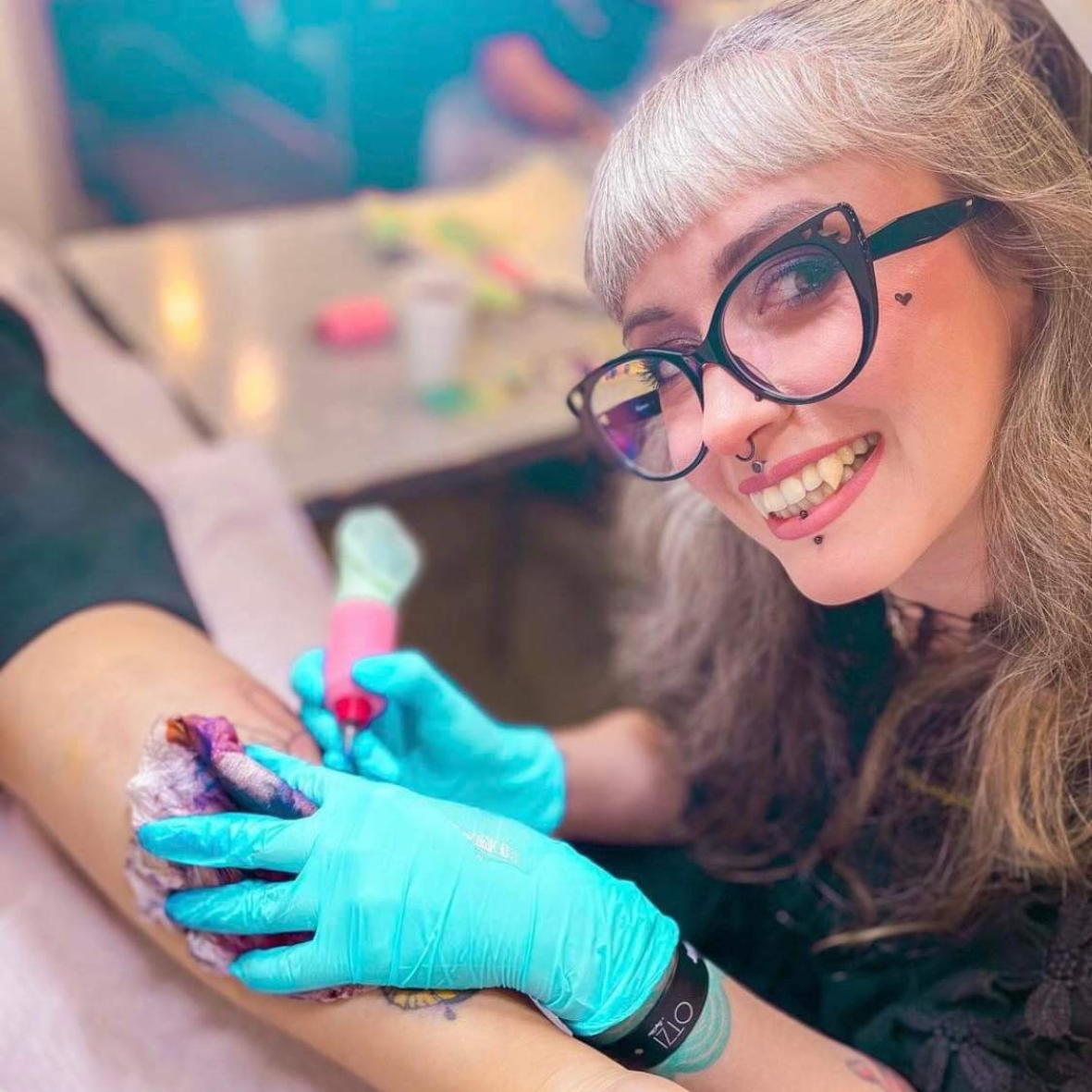 Guest - Mia Misshake Kawaii Place piercing