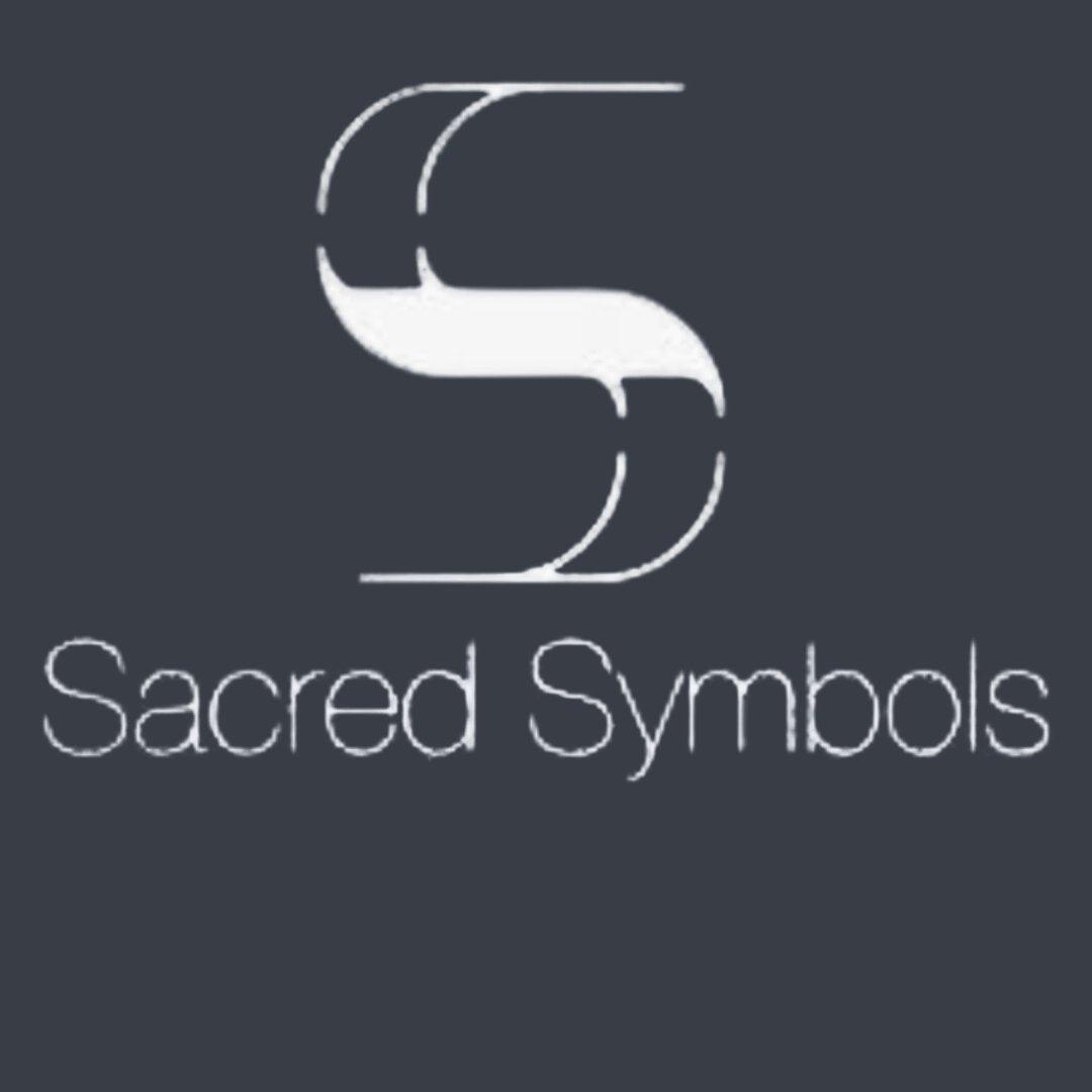 Sacred Symbols - Kawaii Place piercing 