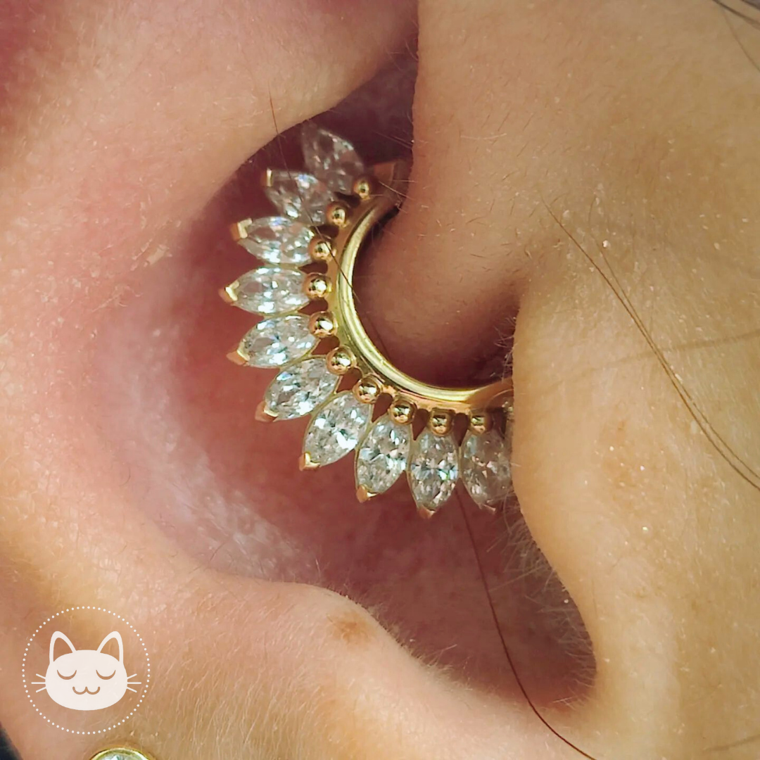 Auris- Anneau "Marchesa"- Zircons vert - Kawaii Place piercing 