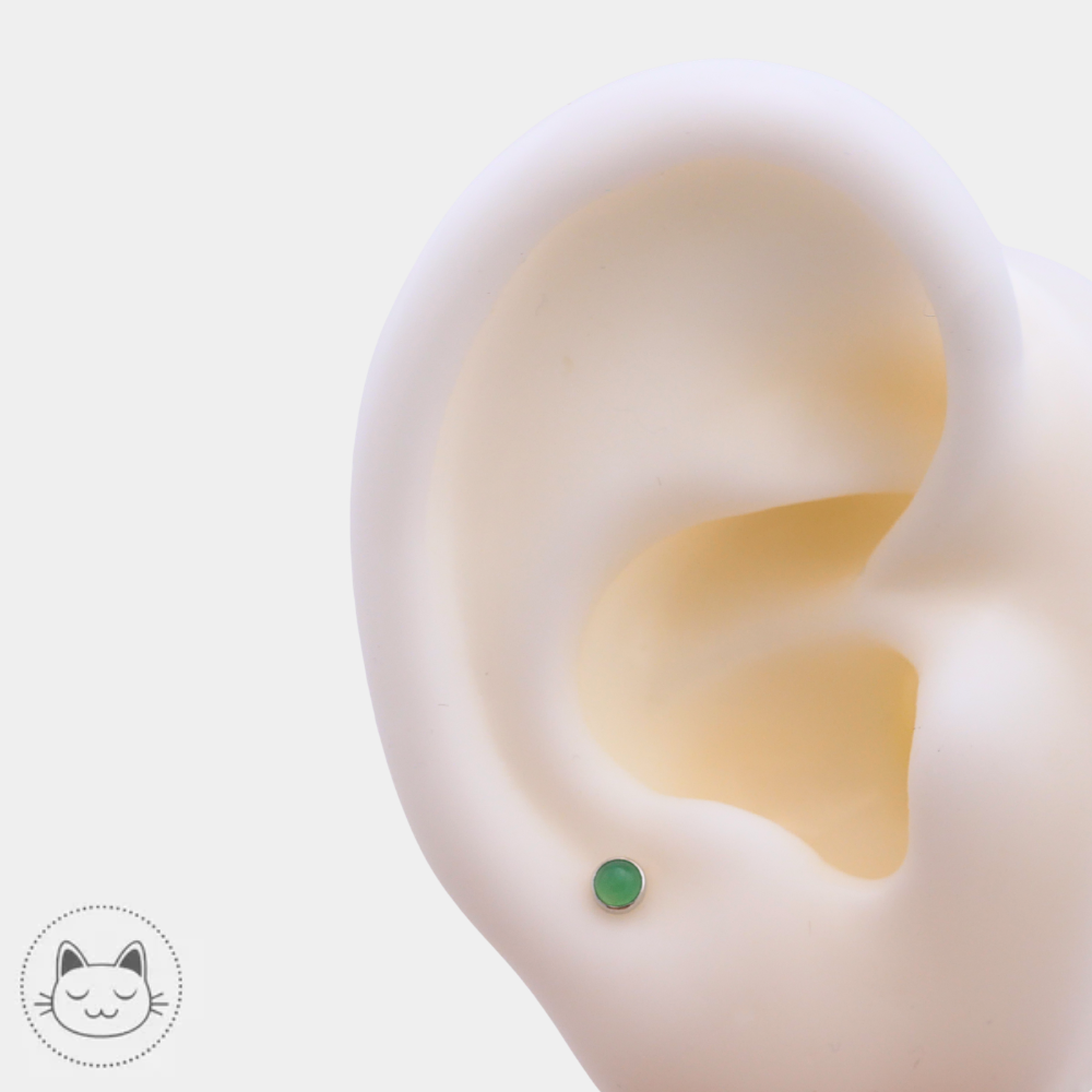BVLA - Cabochon - Or blanc et Chrysoprase Kawaii Place piercing