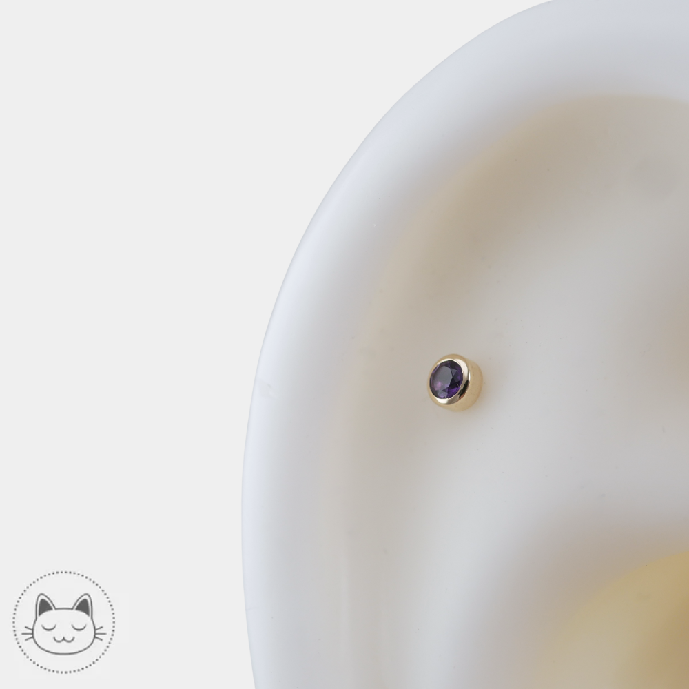 Bijou piercing haut de gamme BVLA avec améthyste naturelle