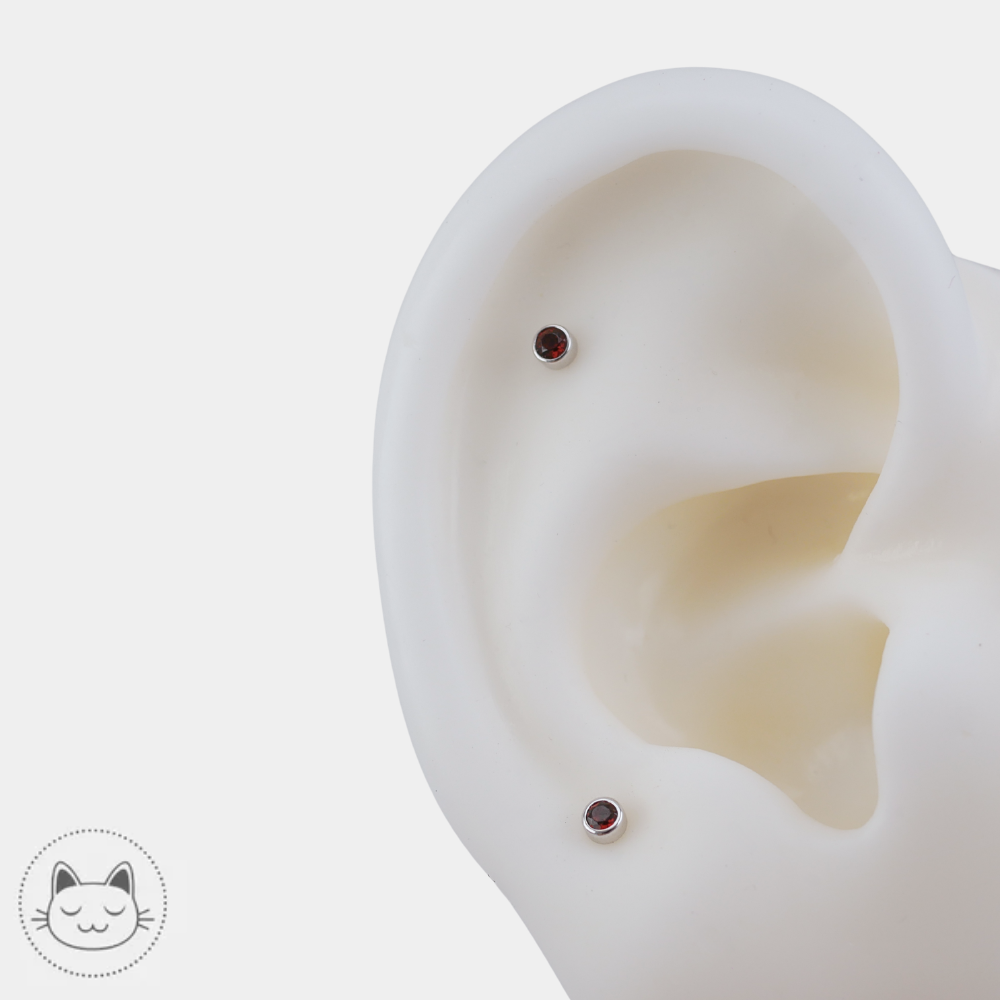BVLA grenat rouge pour tragus rook medusa et nostril