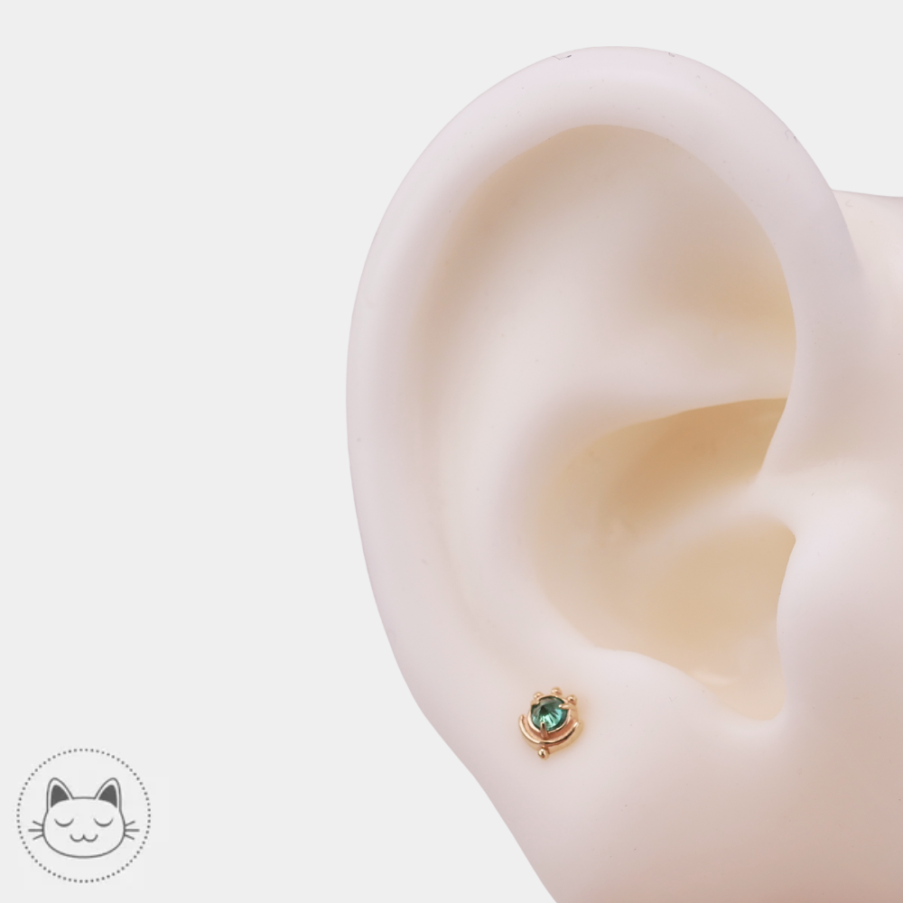 Bijou piercing Sacred Symbols ND18 avec pierre émeraude verte
