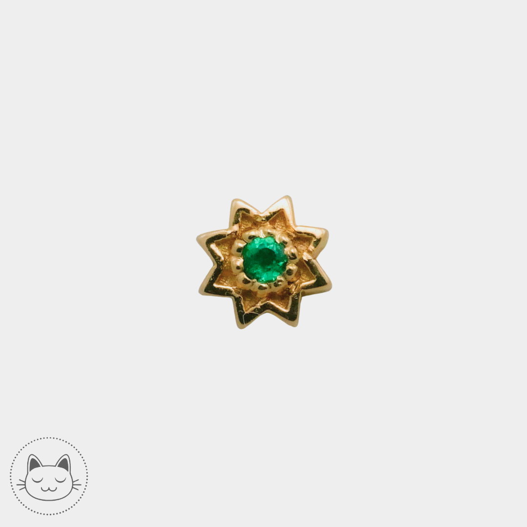 Naga - Estrella - Or jaune et Émeraude.