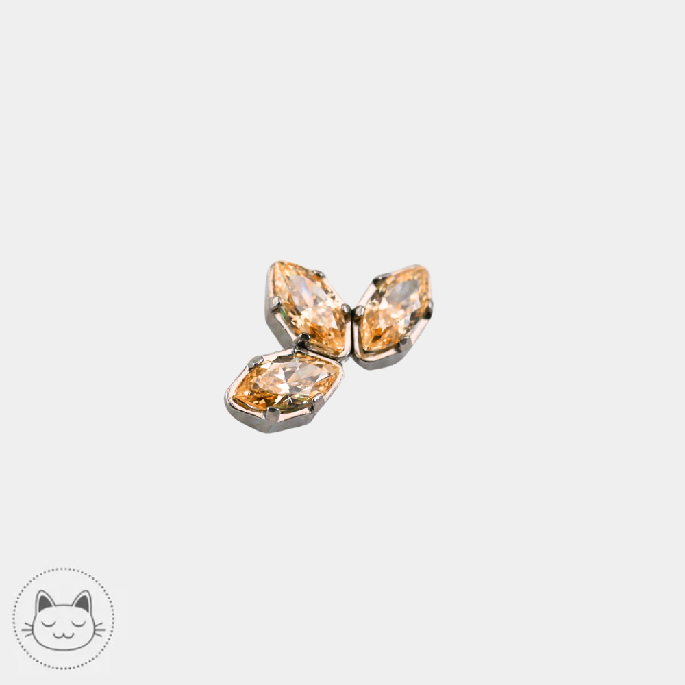 piercing titane zircons champagne neometal marquise détail pierres