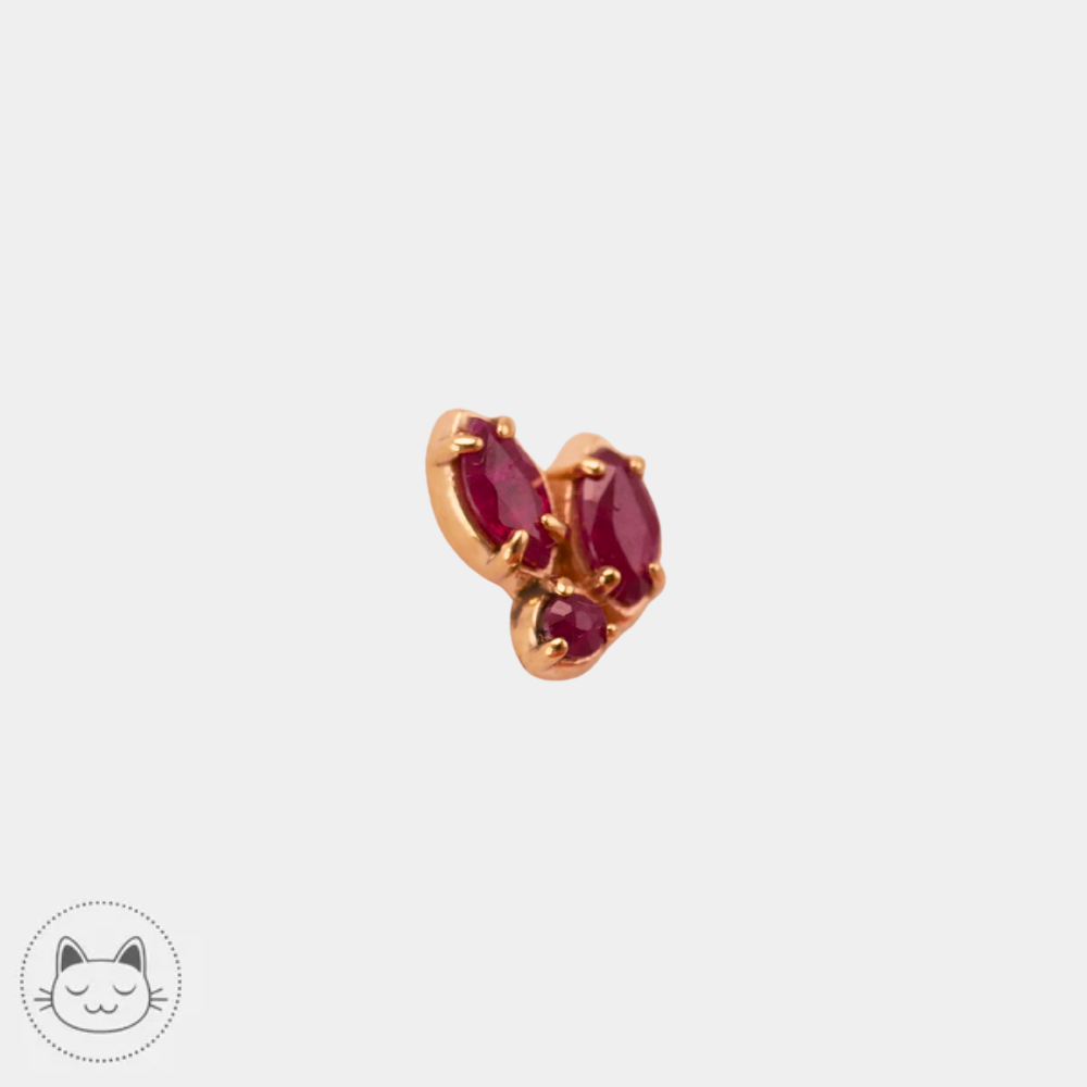 Bijou de piercing Sacred Symbol en or 14 carats avec pierre rubis rouge